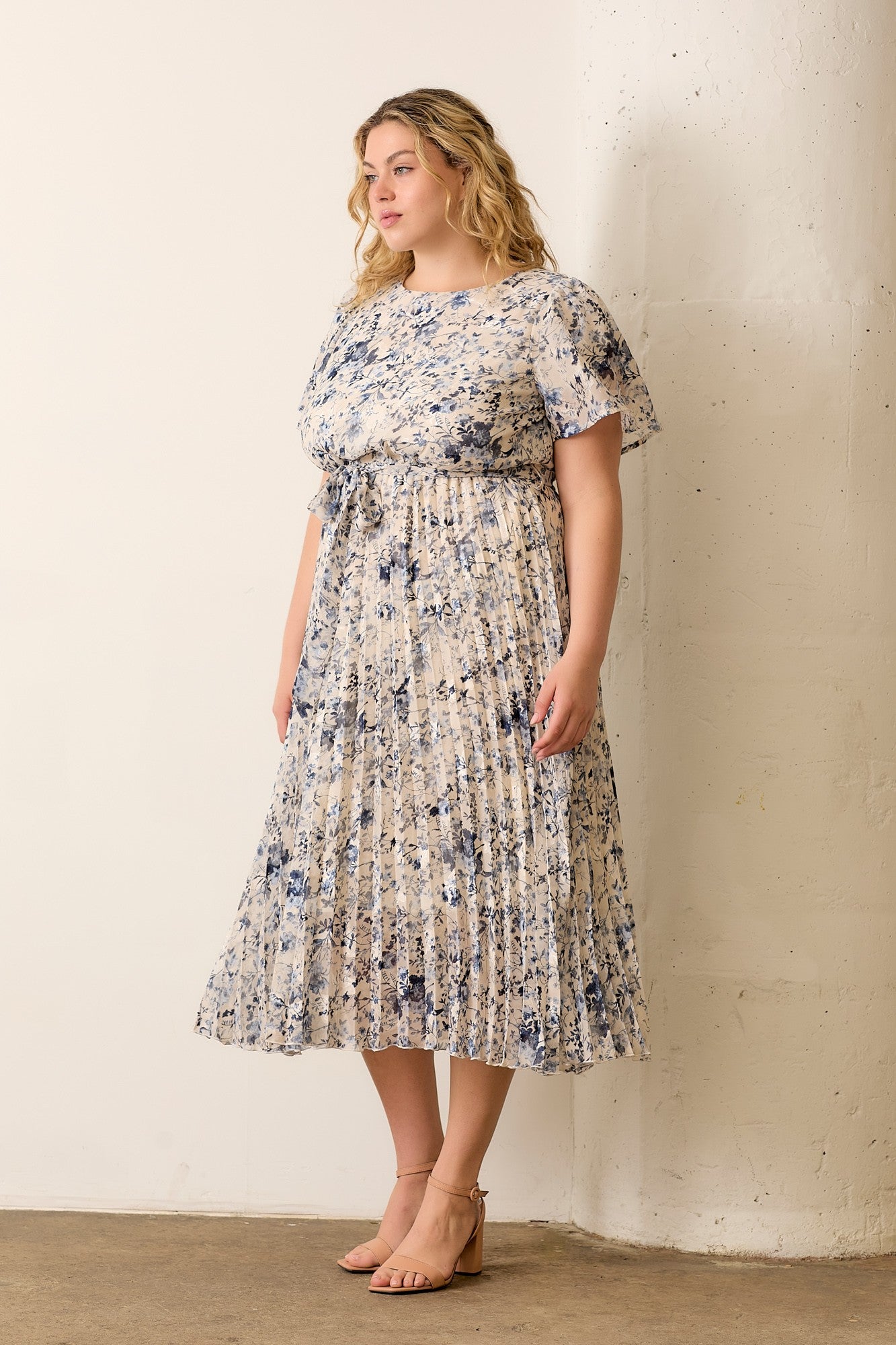 Cream Floral Pleated Plus Midi Dress