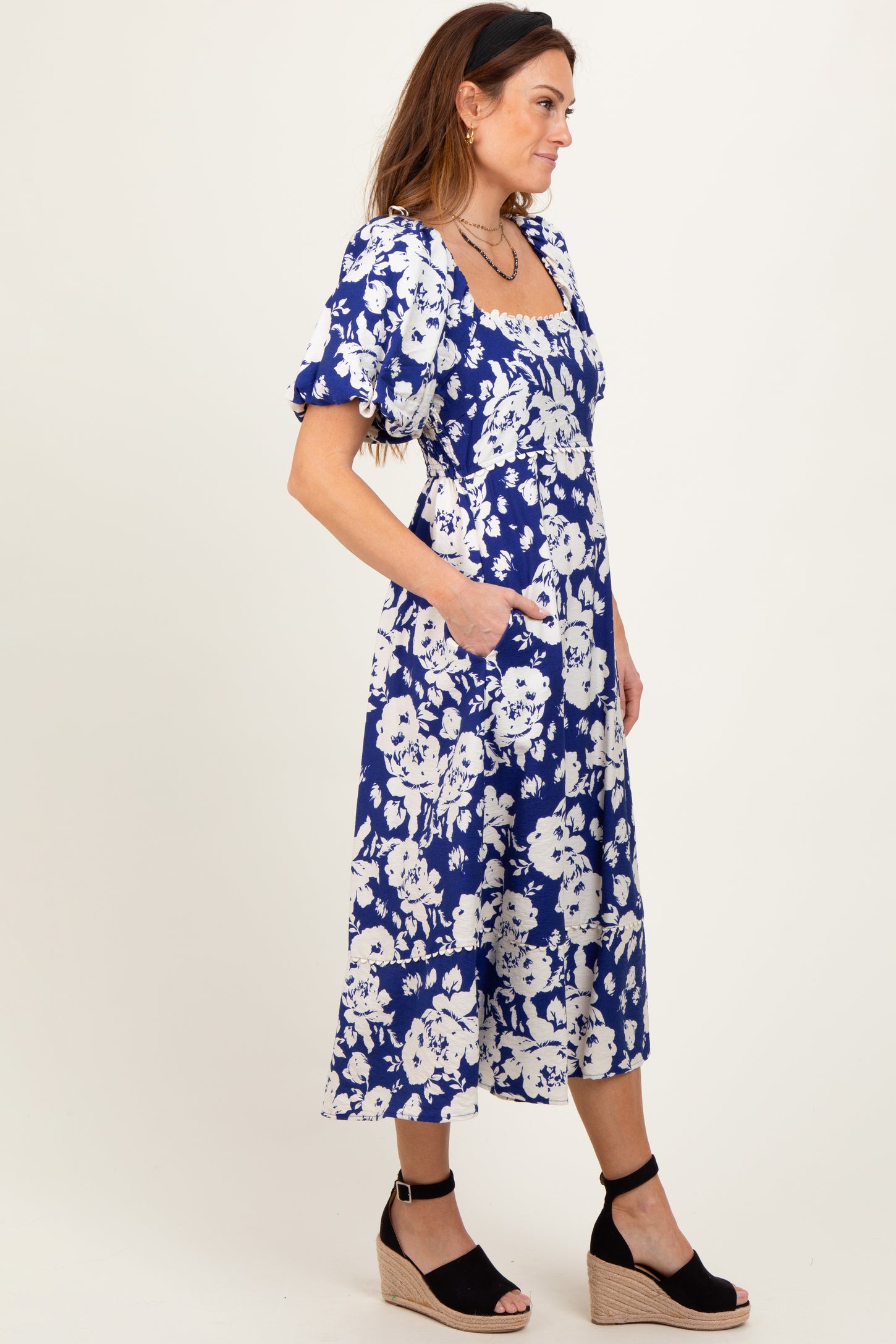 Navy Floral Scallop Trim Puff Sleeve Midi Dress