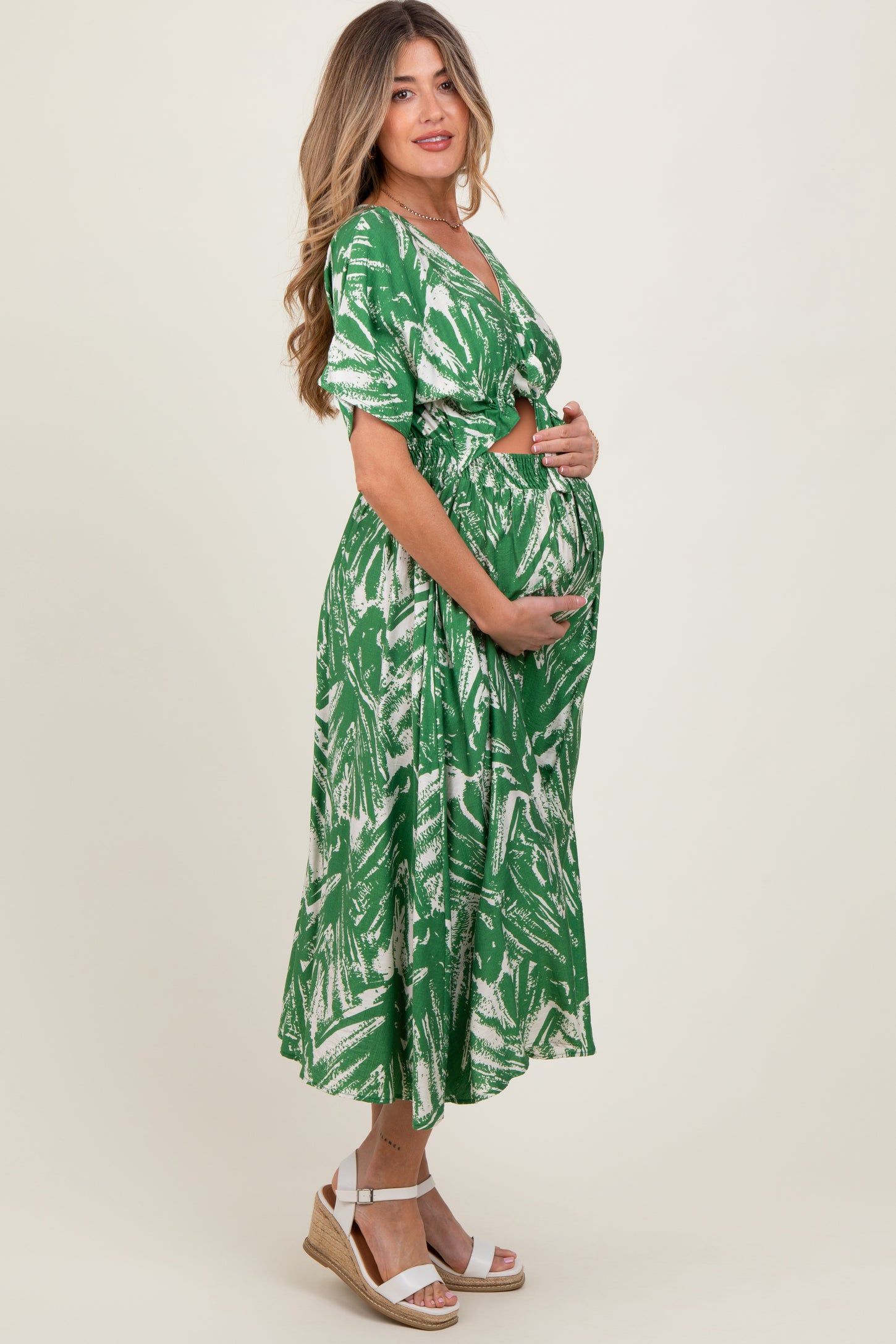 Green Brushstroke Print Cutout Maternity Midi Dress