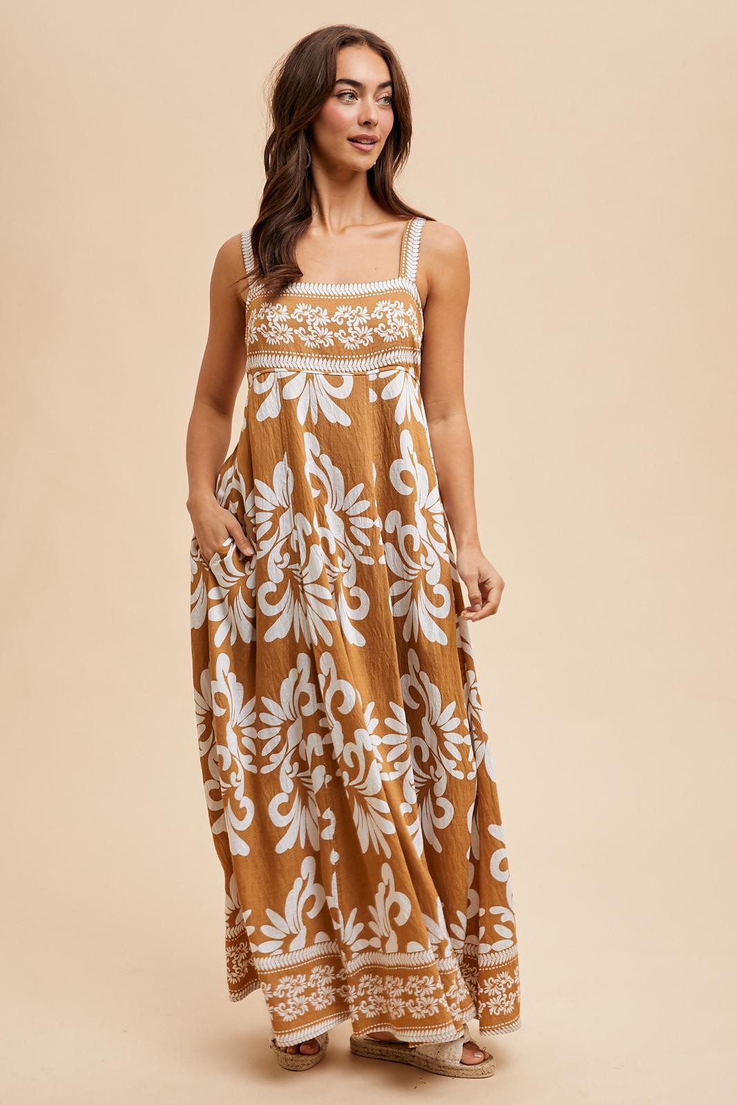 Camel Resort Border Print Maternity Maxi Dress