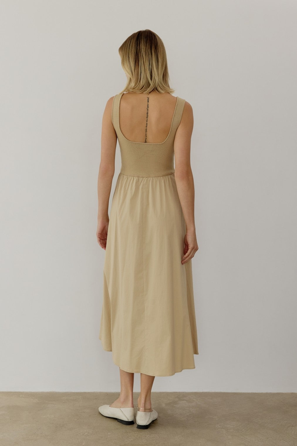Light Camel Contrast Knit Poplin Sleeveless Midi Dress