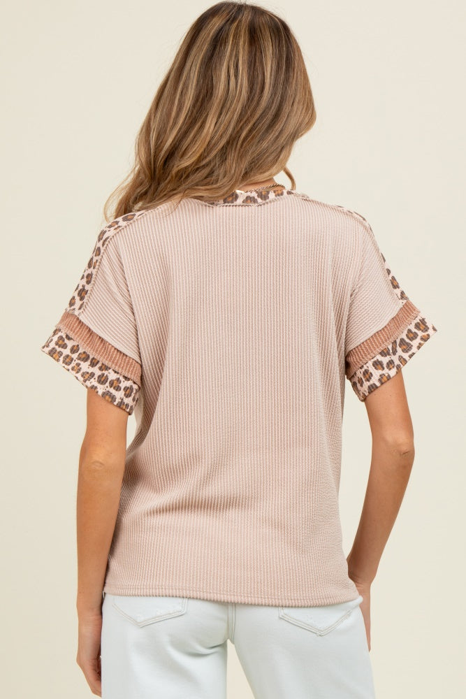 Beige Ribbed Animal Print Colorblock Maternity Short Sleeve Top