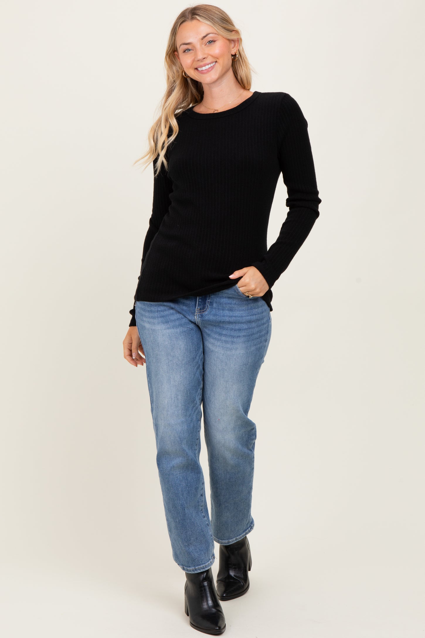 Black Ribbed Knit Long Sleeve Top