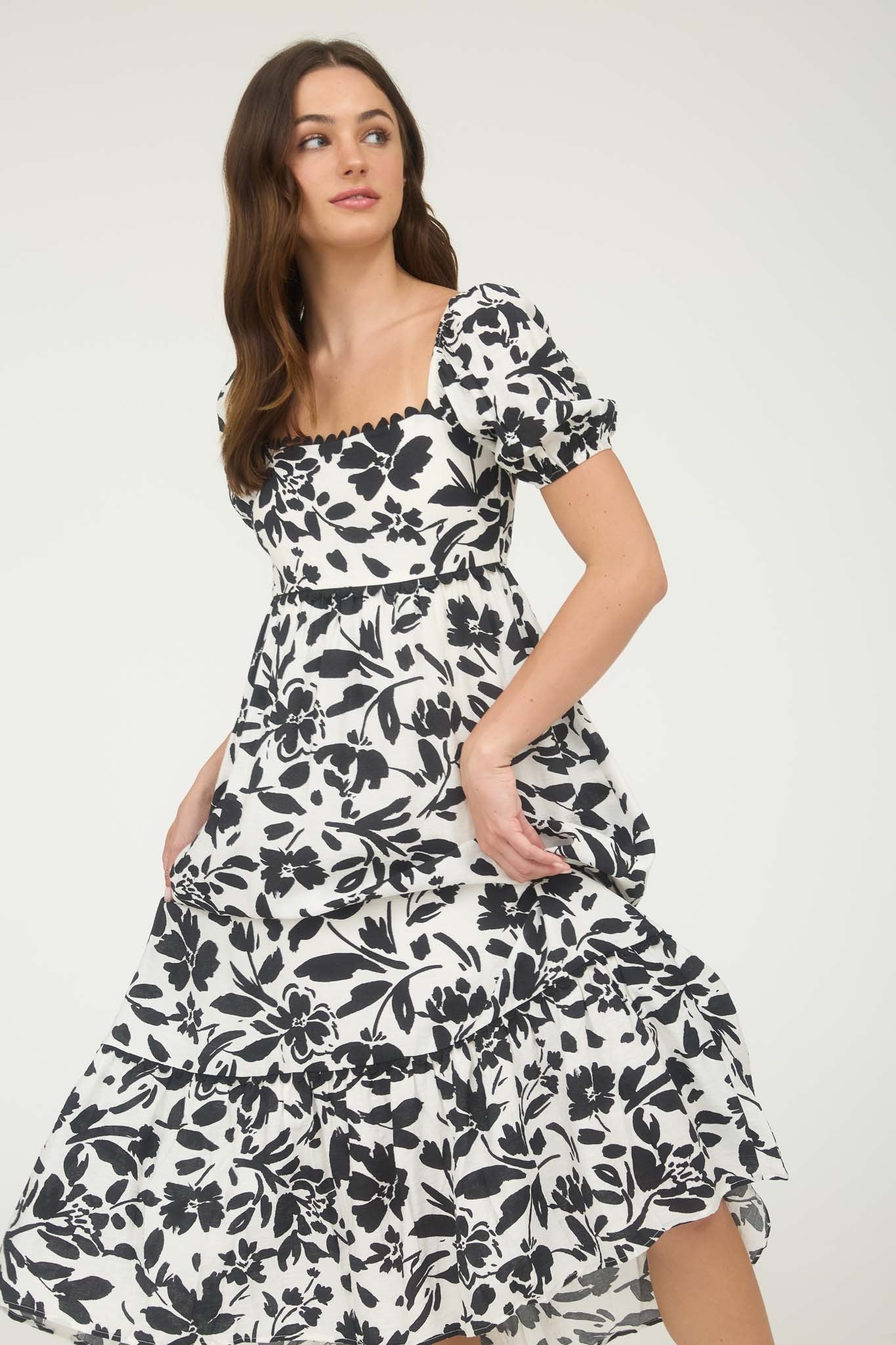 Black Floral Scallop Trim Puff Sleeve Midi Dress