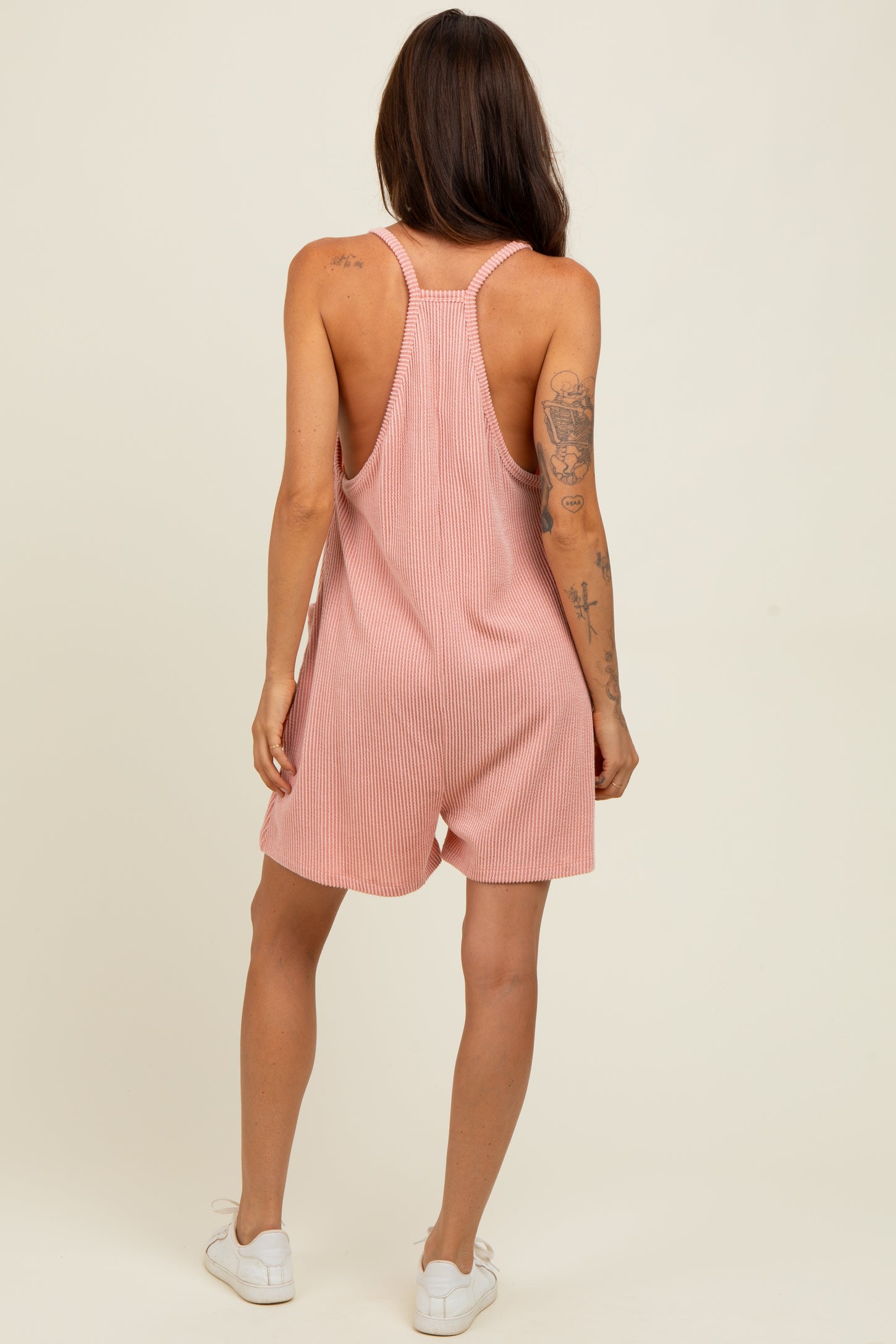 Mauve Solid Ribbed V-Neck Sleeveless Front Pocket Romper