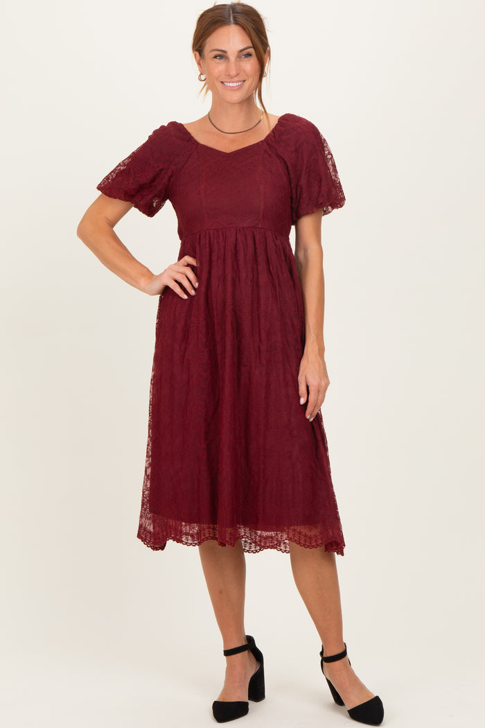Burgundy Lace Sweetheart Neck Short Sleeve Midi Dress
