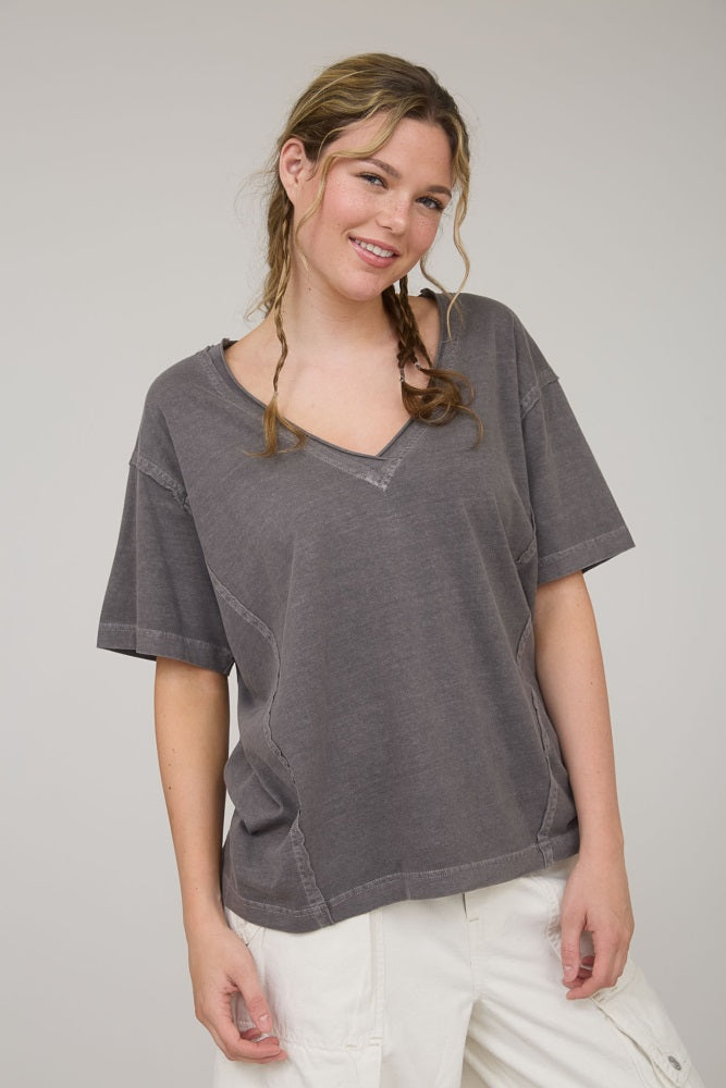 Charcoal Raw Edge V-Neck Short Sleeve Maternity T-Shirt