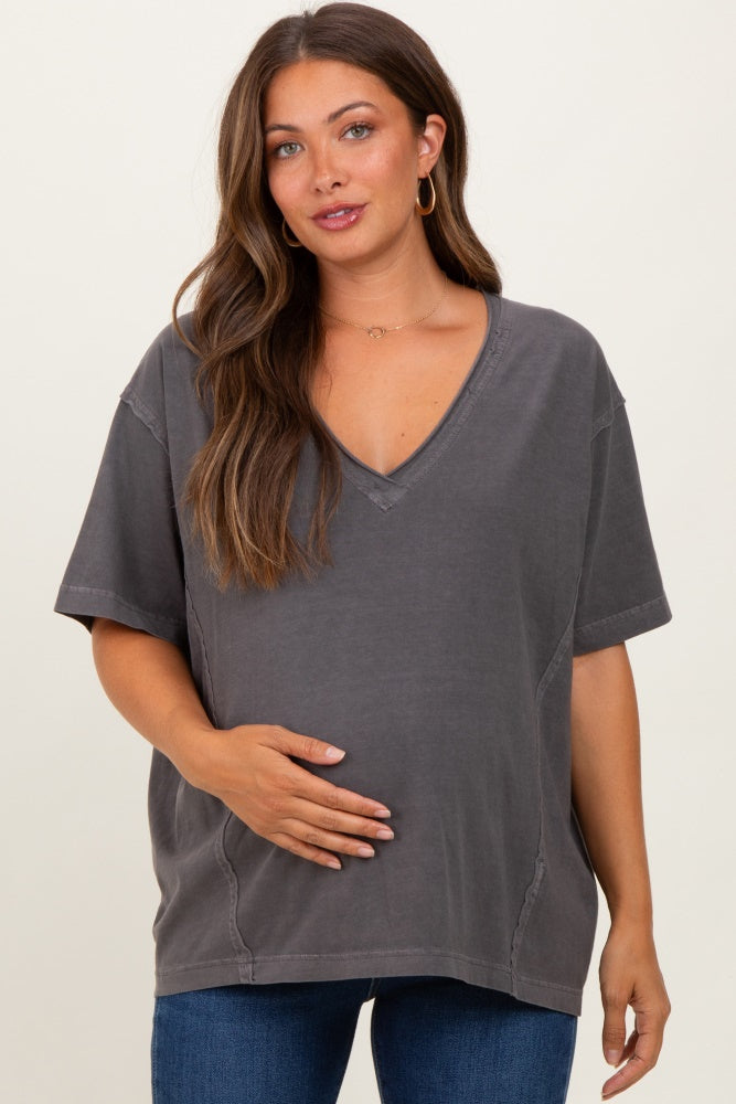Charcoal Raw Edge V-Neck Short Sleeve Maternity T-Shirt