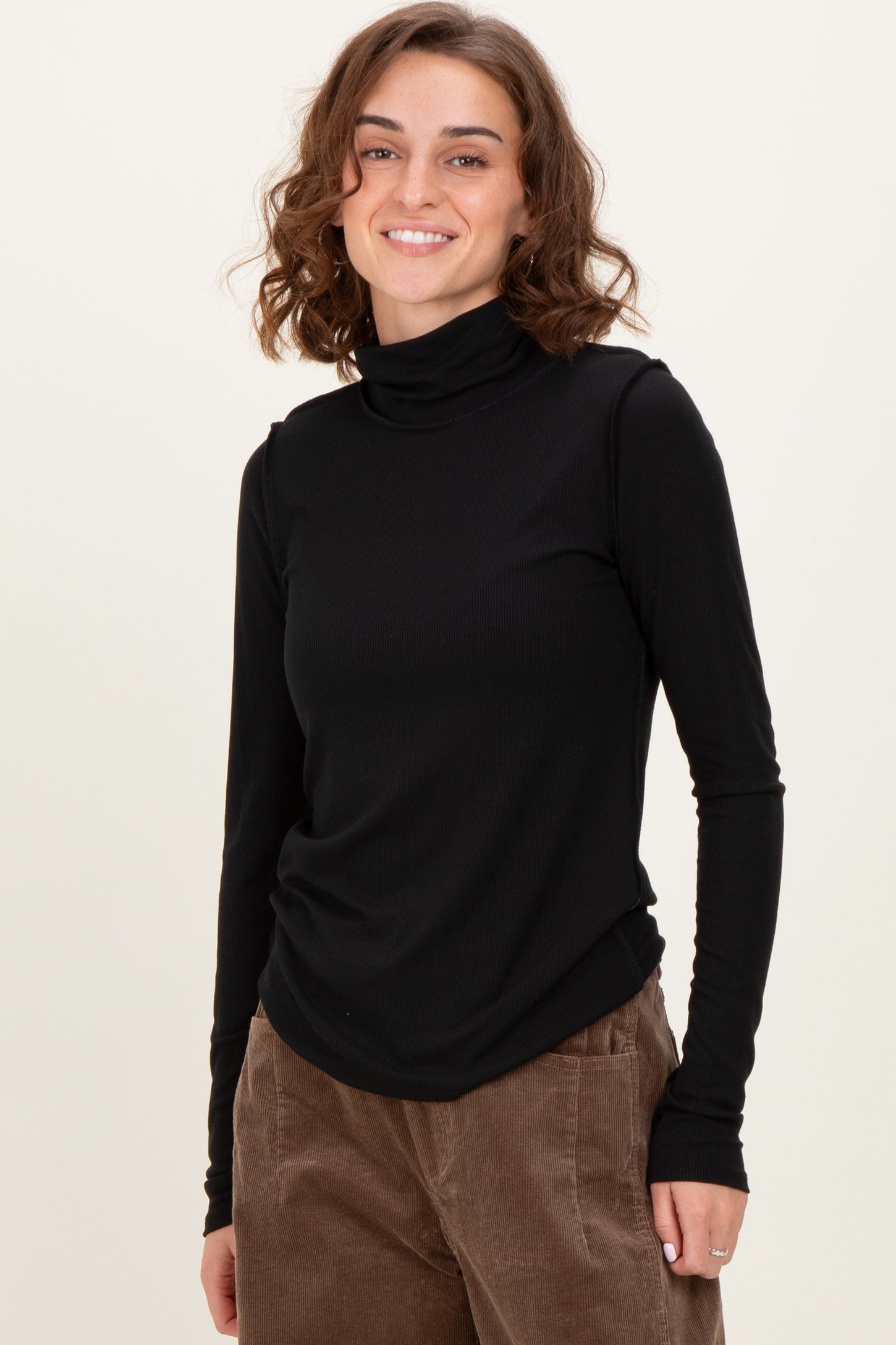 Black Solid Long Sleeve Ribbed Turtle Neck Top