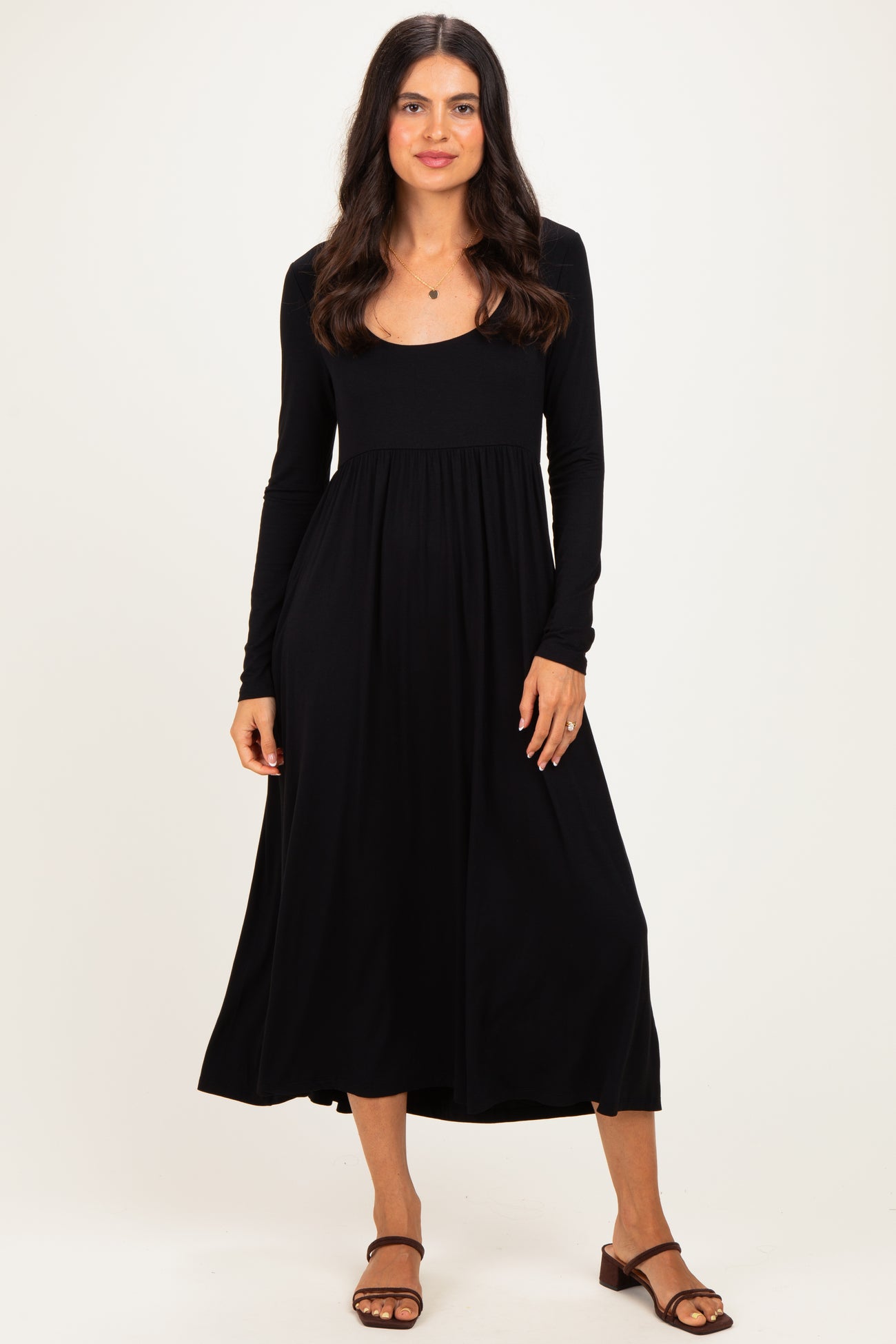 Black Long Sleeve Scoop Neck Maternity Maxi Dress
