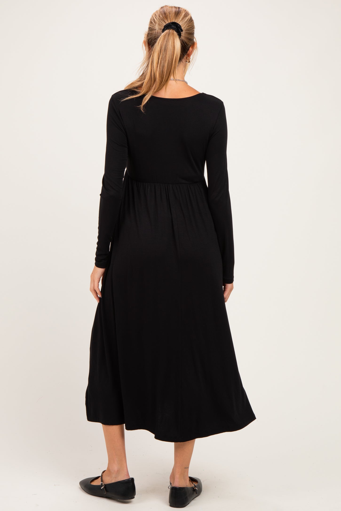 Black Long Sleeve Scoop Neck Maternity Maxi Dress