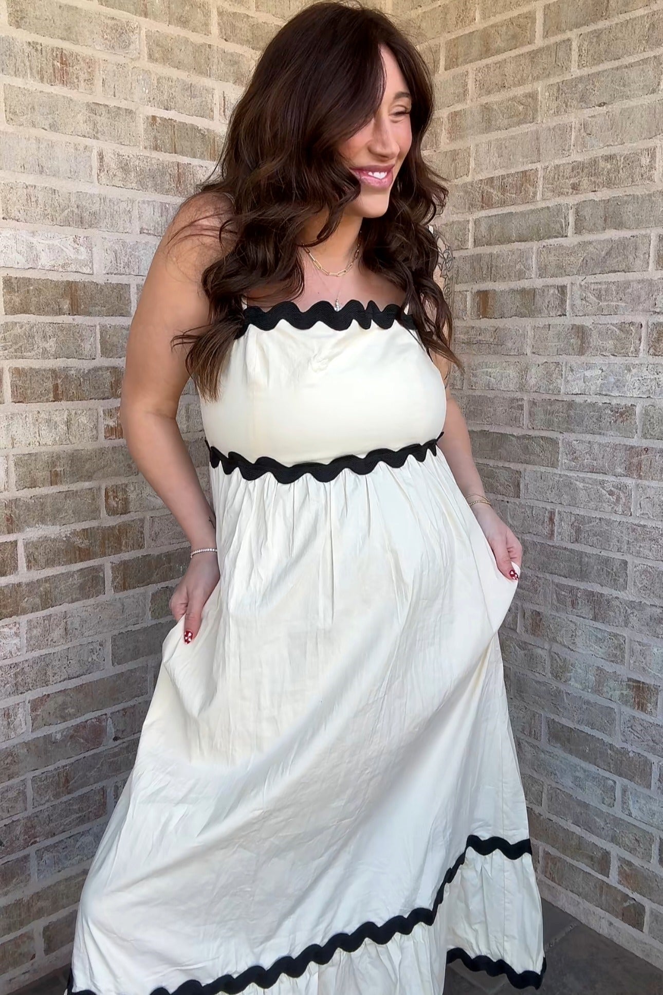 Beige Contrast Wavy Trim Maternity Maxi Dress