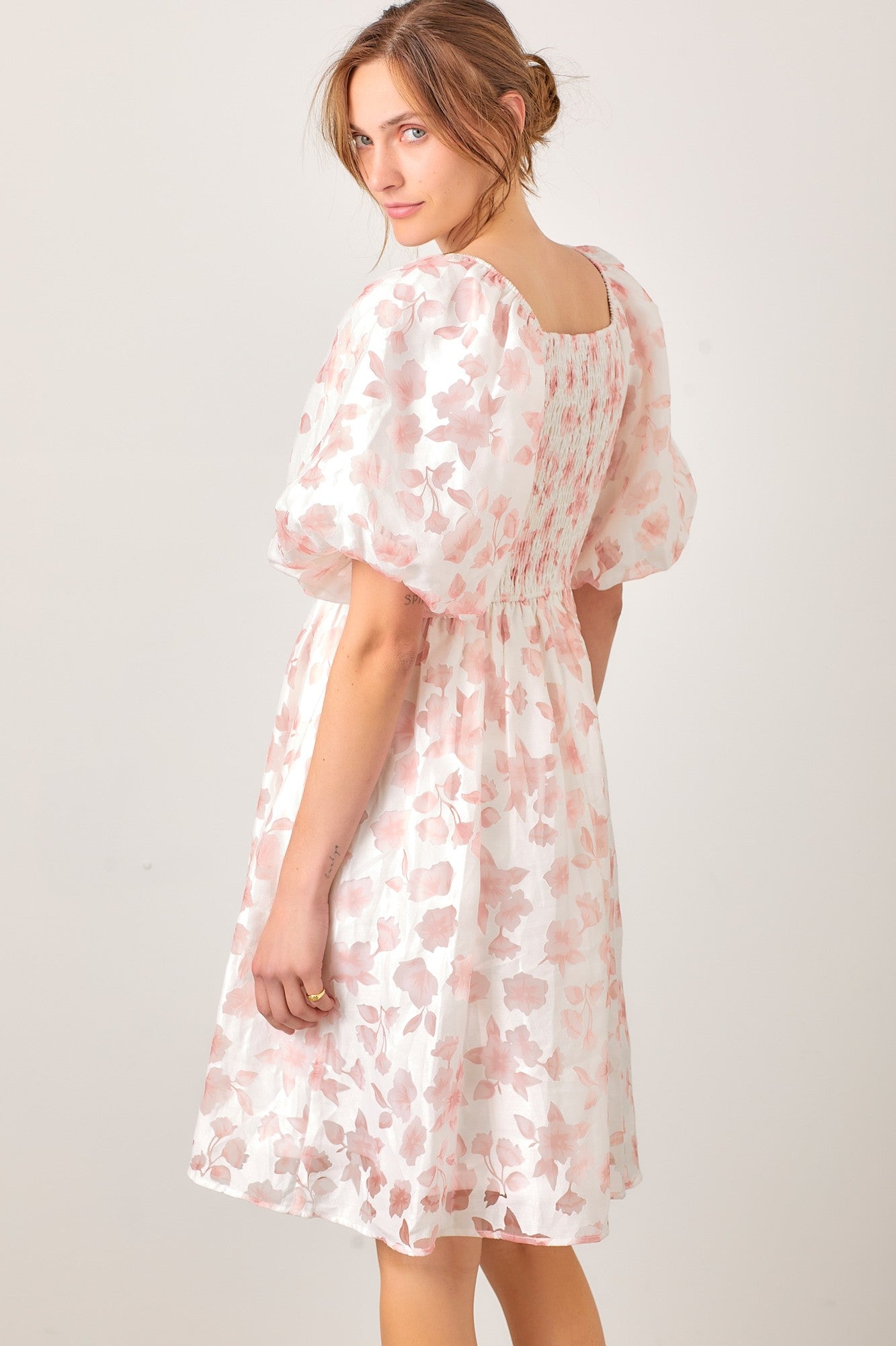 Pink Floral Puff Sleeve Dress
