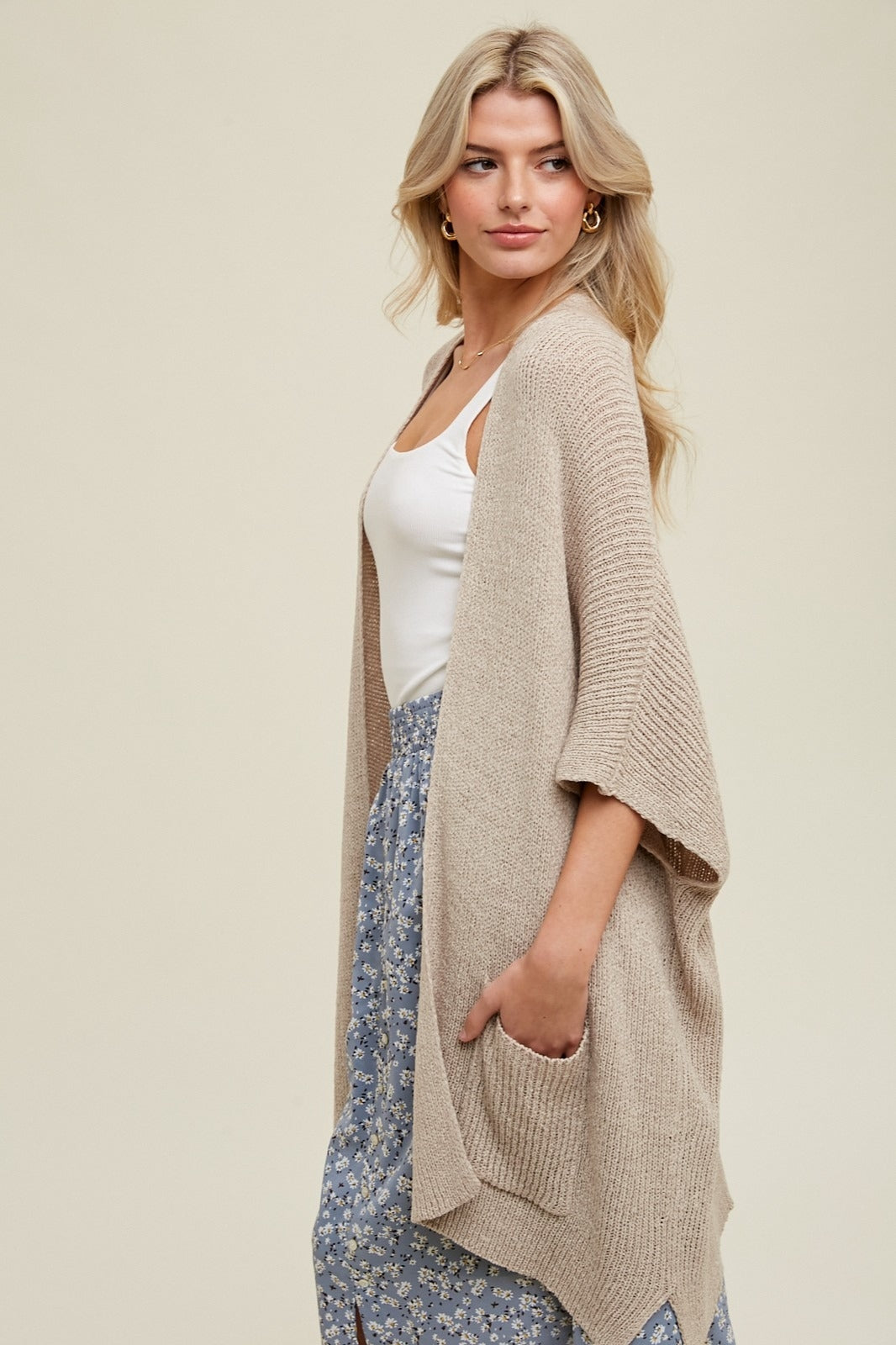 Cream Drop Shoulder Side Pocket 3/4 Sleeve Cardigan